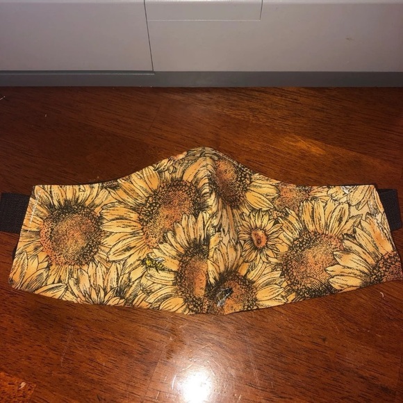 Sunflower handmade face mask behind head elastic - Picture 3 of 16
